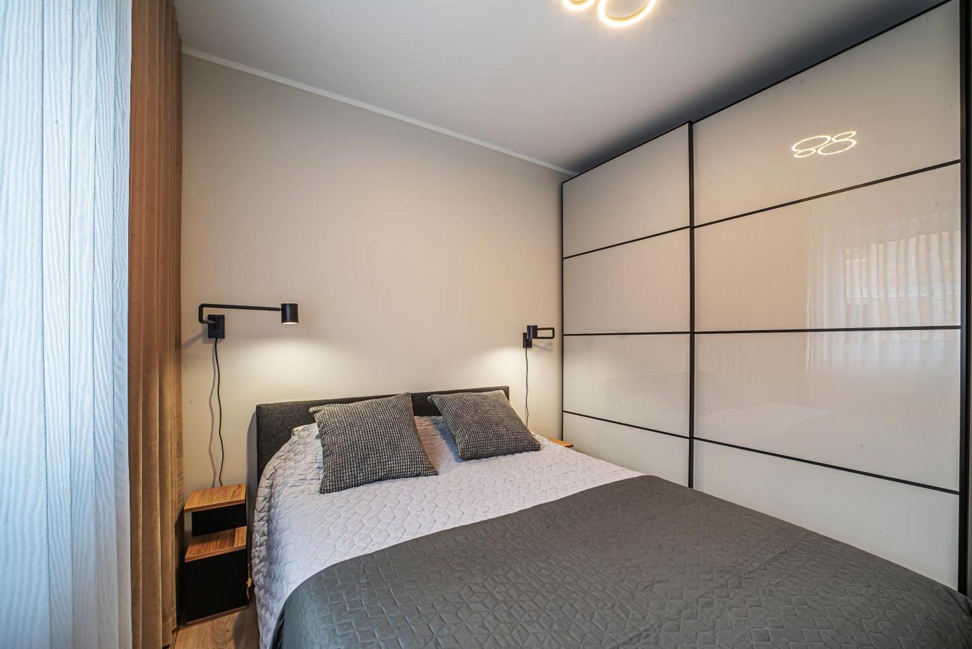 Apartament Labradoryt, Klimatyzacja, Parking Priv Boleslawiec  Bagian luar foto