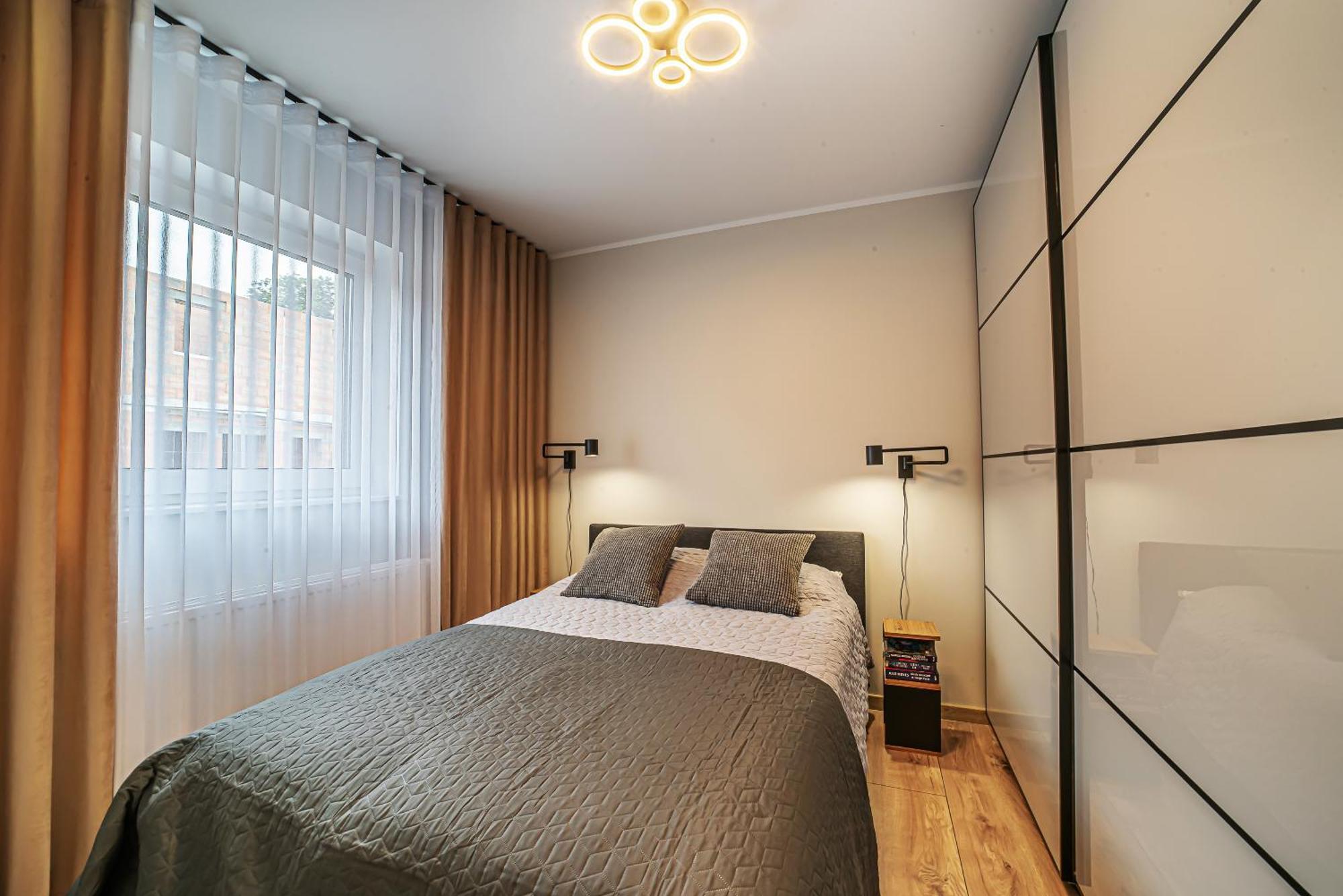 Apartament Labradoryt, Klimatyzacja, Parking Priv Boleslawiec  Bagian luar foto